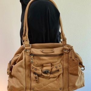 SCOOTER leather purse.